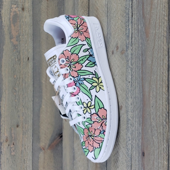 adidas Women's Stan Smith Leather All Over Floral Print Sneakers - Picture 3 of 11